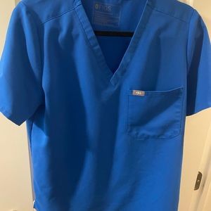 Royal blue women’s figs set